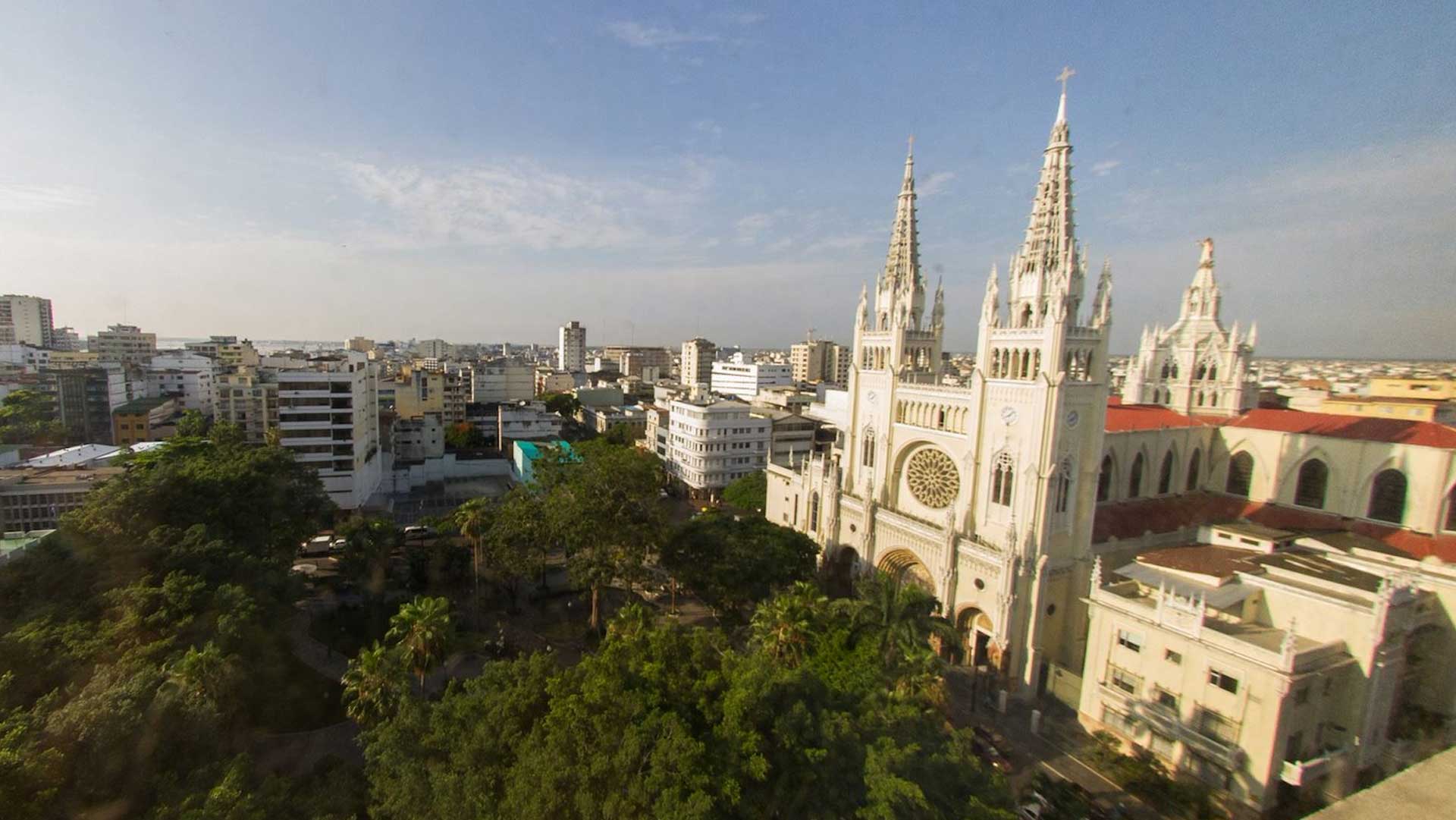 Unipark Oro Verde GUayaquil Centro