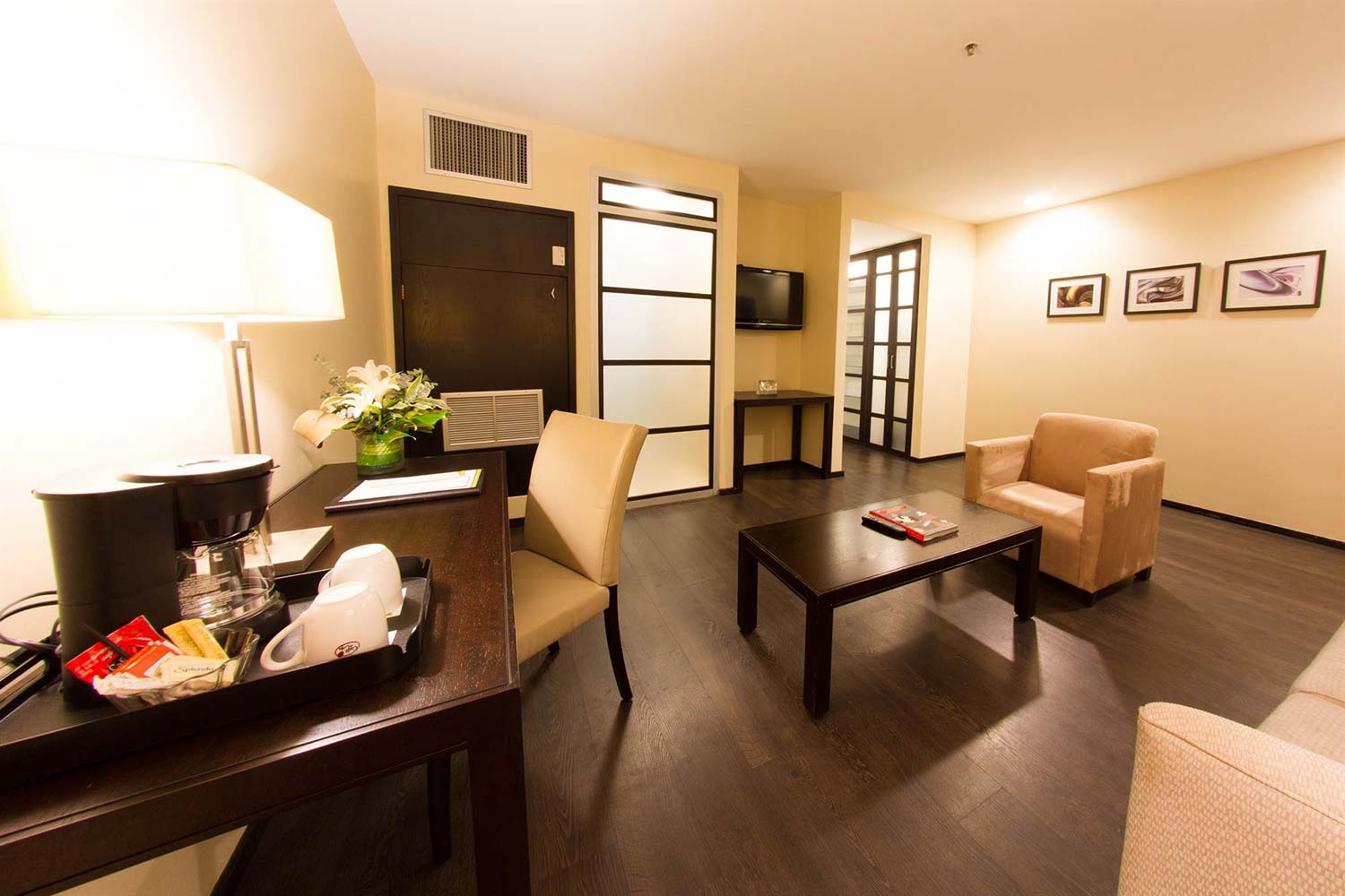 Unipark Oro Verde Suite Sala